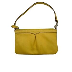 Dooney‎ and Bourke Vintage Yellow Pebble Leather Wristlet Classic Dainty